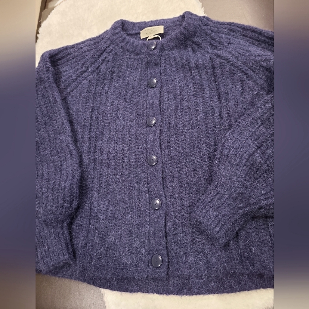 Sezane Cardigan - Picture 2 of 5